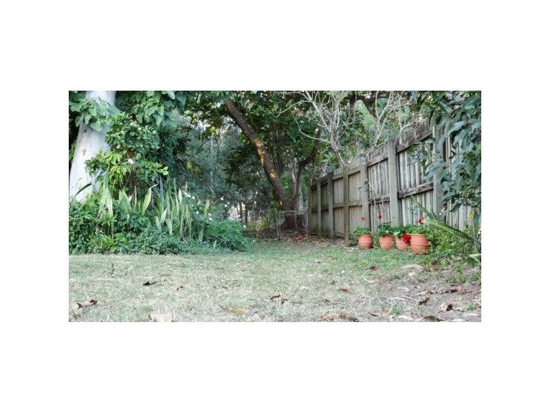 120 Waverley Street, Bucasia QLD 4750