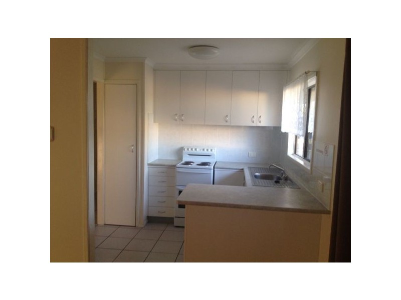 8 Pardoe Street, Bucasia QLD 4750