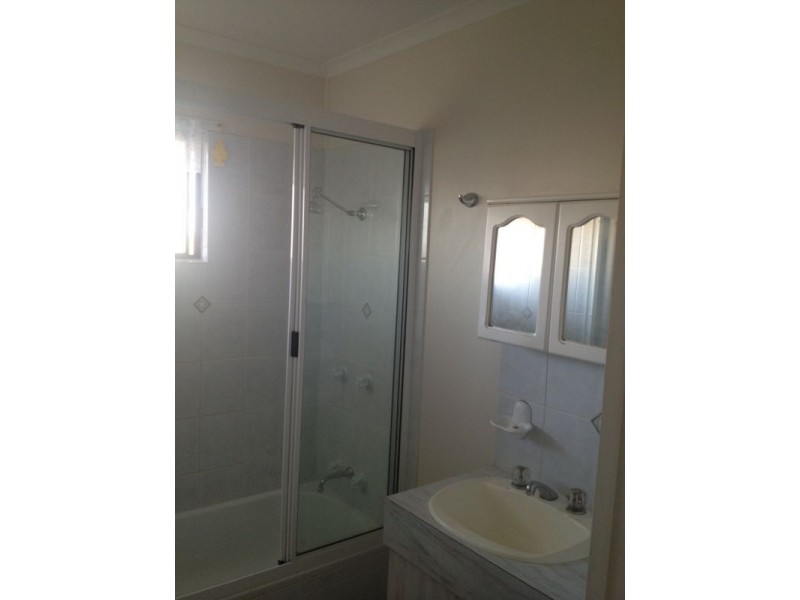 8 Pardoe Street, Bucasia QLD 4750