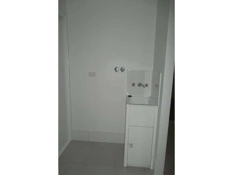 4/14-16 Nambour Mapleton Rd, Nambour QLD 4560