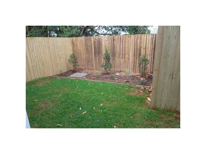 4/14-16 Nambour Mapleton Rd, Nambour QLD 4560