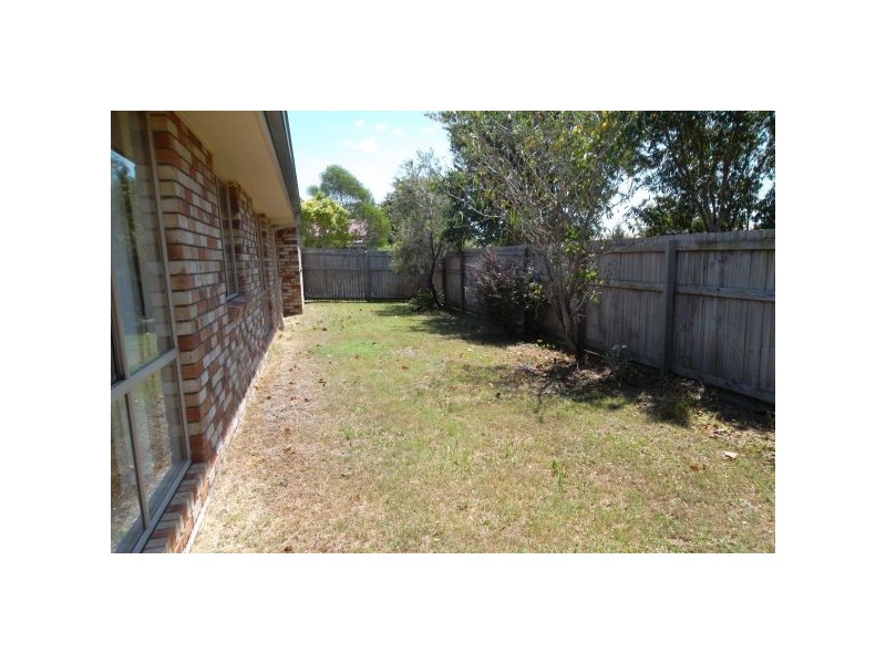 8 Mcclelland St, Sippy Downs QLD 4556