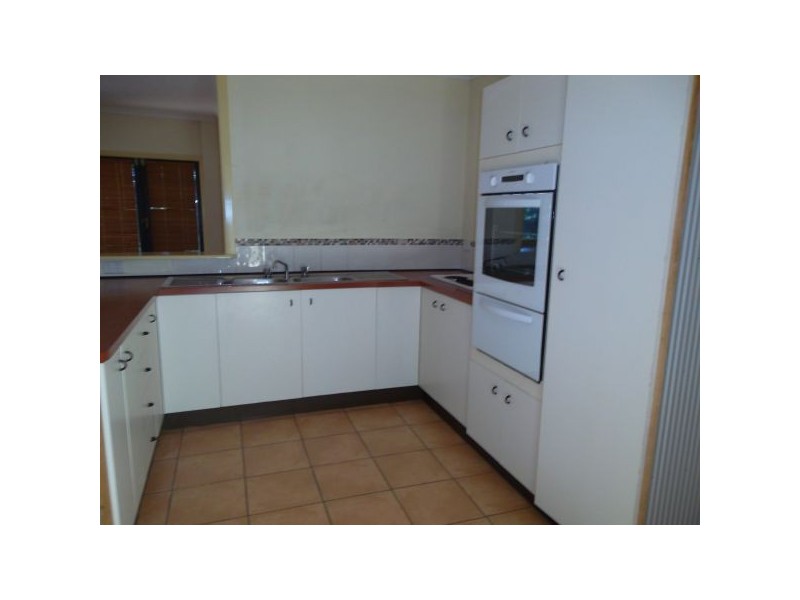 17 Besley St, Buderim QLD 4556