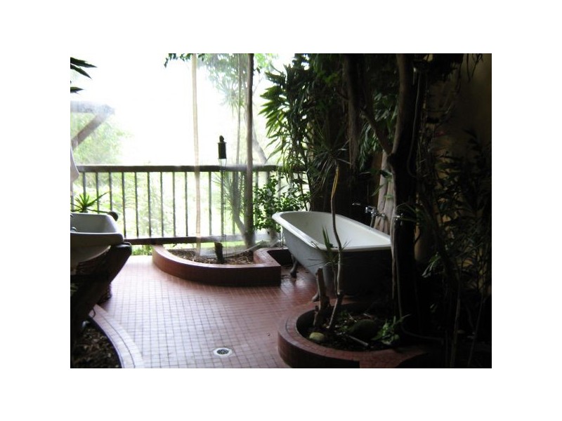 18 Merval Crt, Buderim QLD 4556