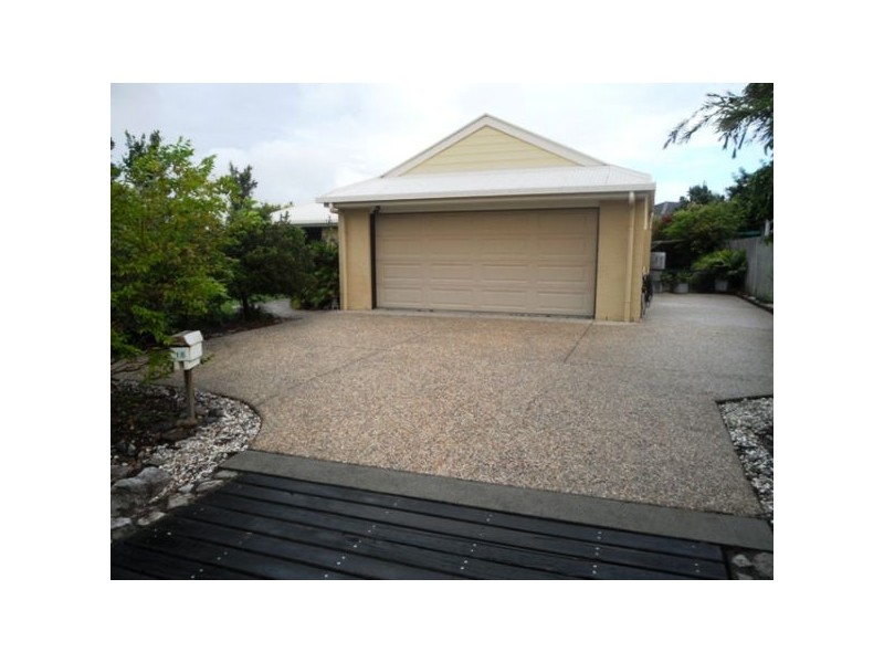 16 Sandleigh Crescent, Sippy Downs QLD 4556