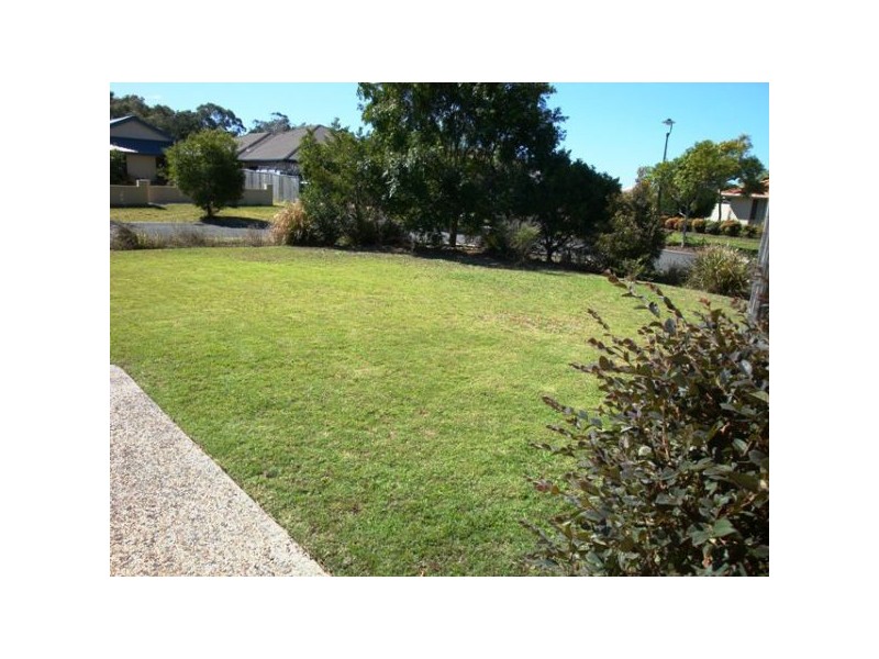 16 Sandleigh Crescent, Sippy Downs QLD 4556