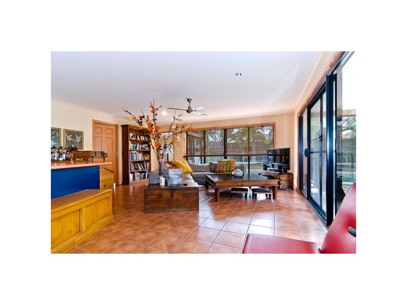 14 Petigrain Ave, Palmwoods QLD 4555