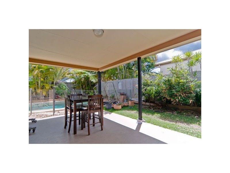 14 Petigrain Ave, Palmwoods QLD 4555