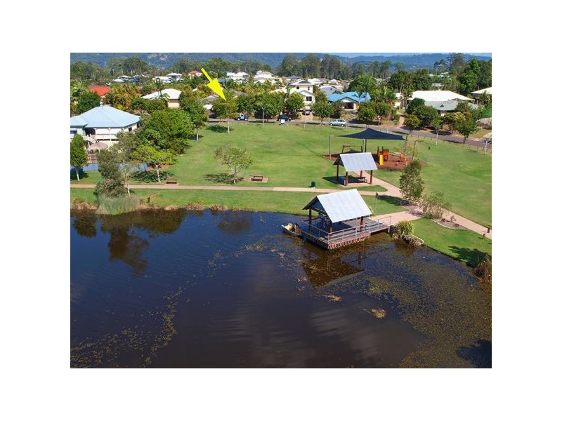 14 Petigrain Ave, Palmwoods QLD 4555