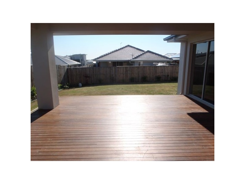 39 Tibouchina Street, Mountain Creek QLD 4557