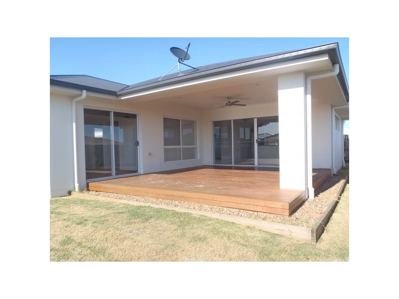 39 Tibouchina Street, Mountain Creek QLD 4557