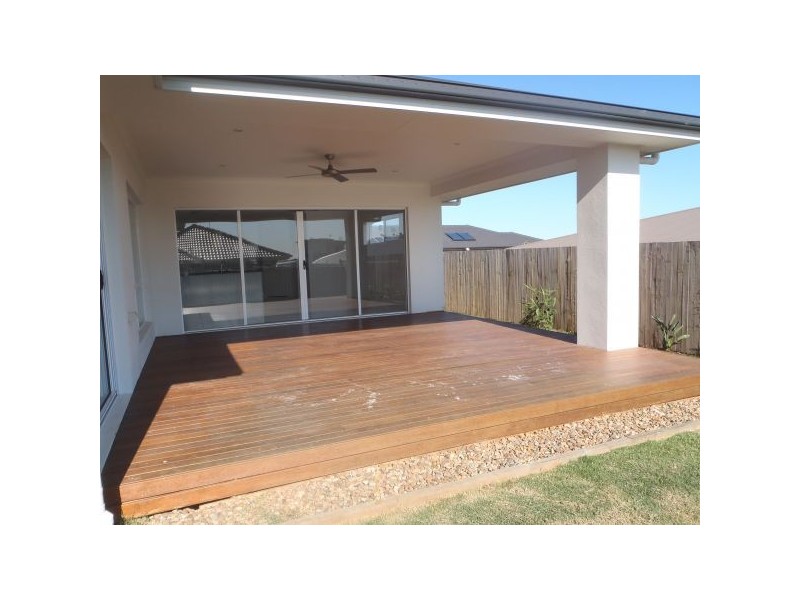 39 Tibouchina Street, Mountain Creek QLD 4557