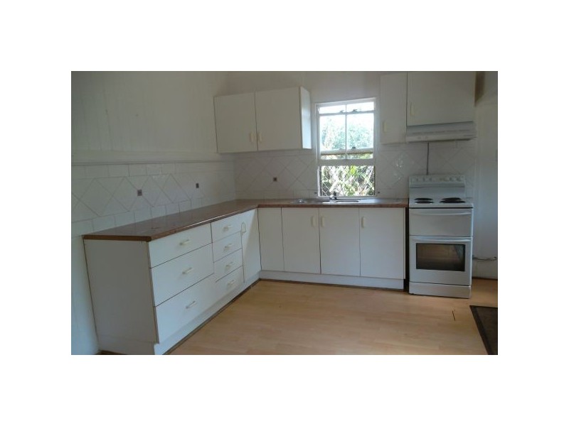 19 Hinley Ave, Maroochydore QLD 4558