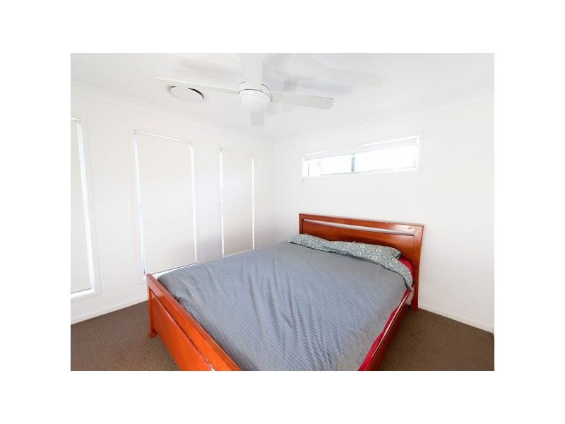16 Aspen Street, Rural View QLD 4740