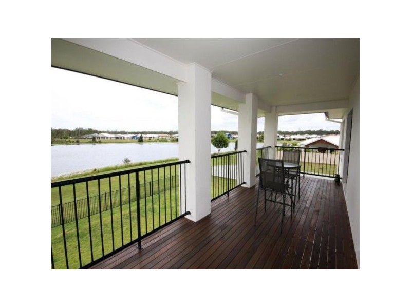 17 Courtenay Place, Sippy Downs QLD 4556