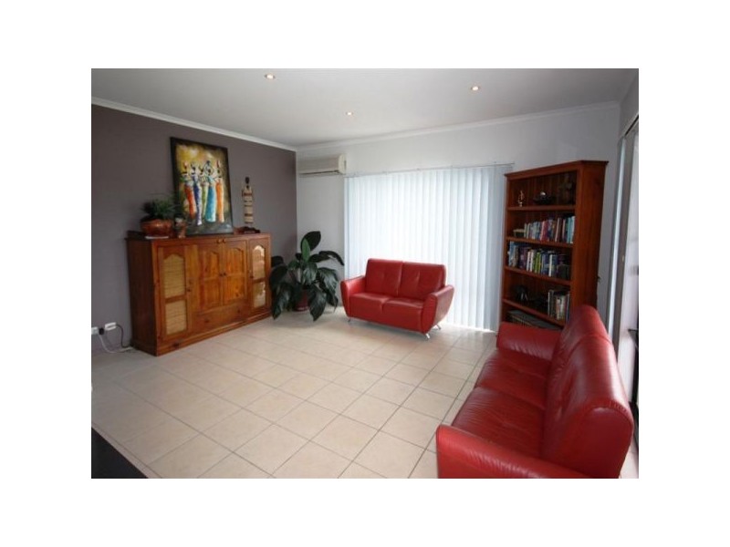 17 Courtenay Place, Sippy Downs QLD 4556