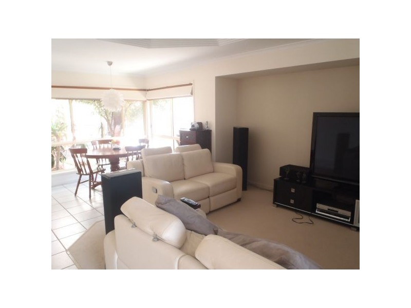 8 Beaverbrook Place, Sippy Downs QLD 4556