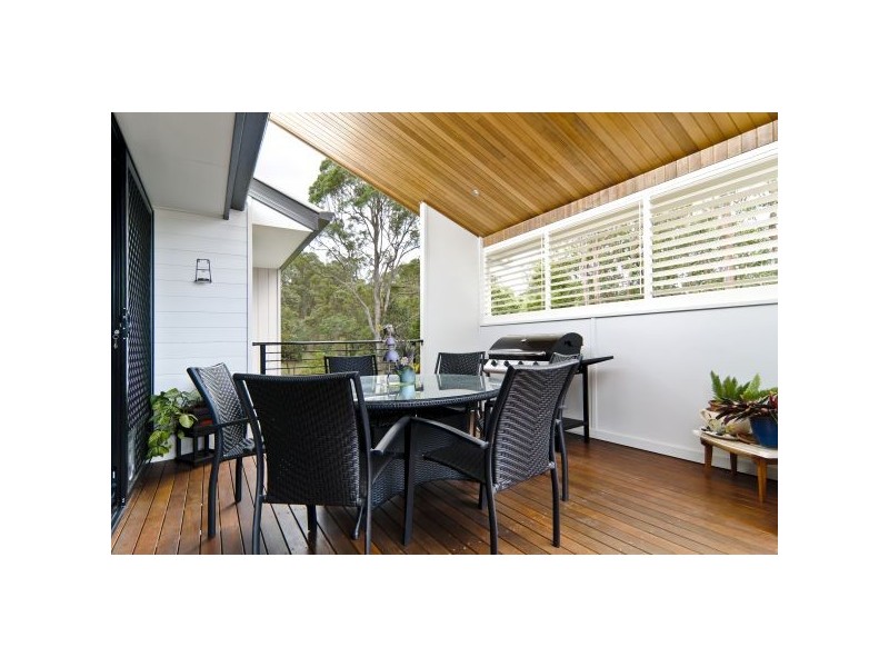 8 Shelly Crt, Nambour QLD 4560