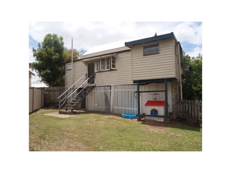4 Leavinia St, Gympie QLD 4570
