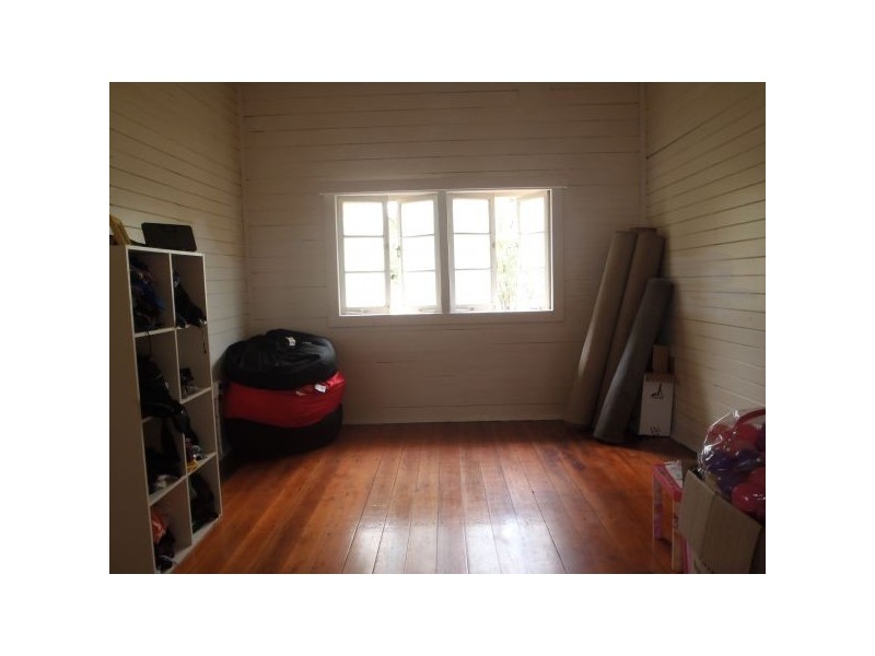 4 Leavinia St, Gympie QLD 4570