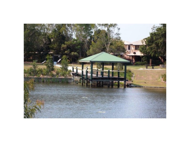 4 Northlake Crescent, Sippy Downs QLD 4556