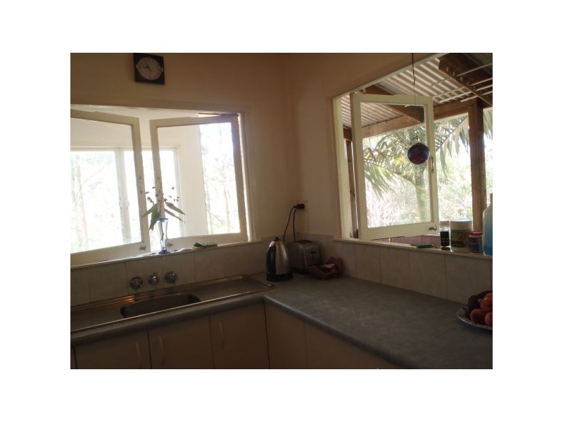 369 Mooloolah Rd, Eudlo QLD 4554