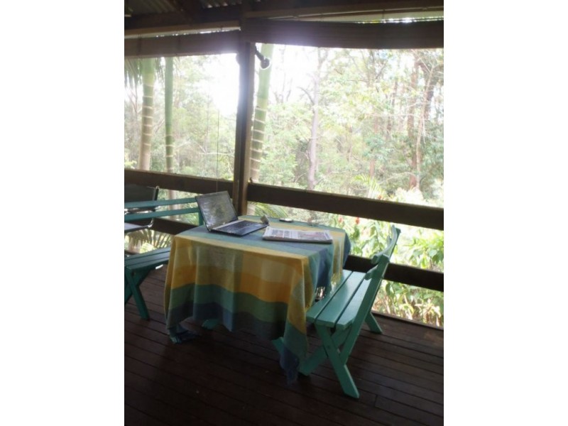 369 Mooloolah Rd, Eudlo QLD 4554