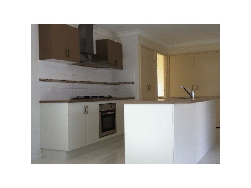 6 Derwent St, Sippy Downs QLD 4556