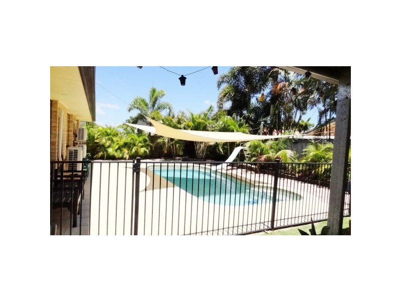 20 Royal Sands Boulevard, Bucasia QLD 4750