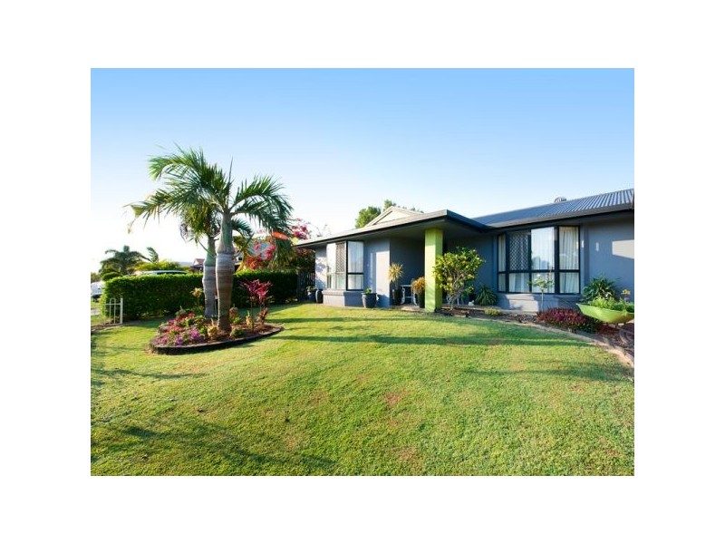 20 Royal Sands Boulevard, Bucasia QLD 4750