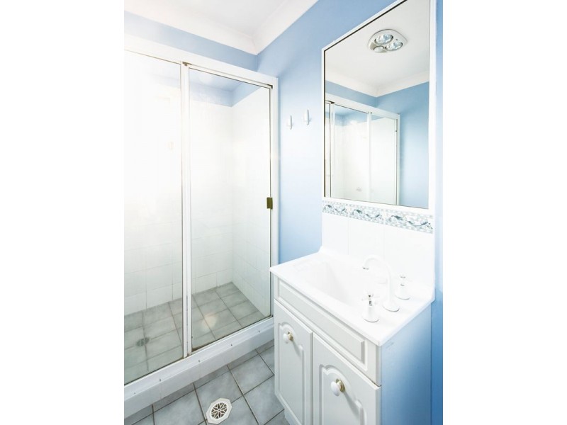 8 Busuttin Drive, Eimeo QLD 4740