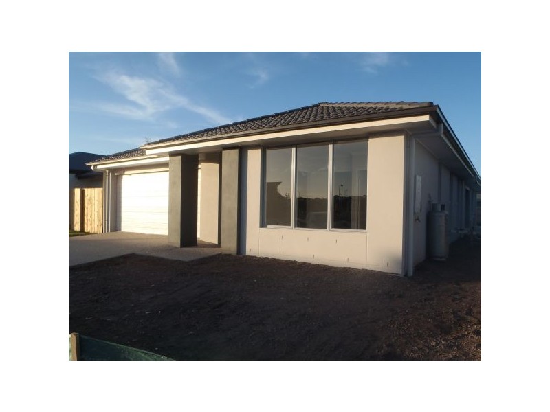 37 Sweetlip Circuit, Mountain Creek QLD 4557