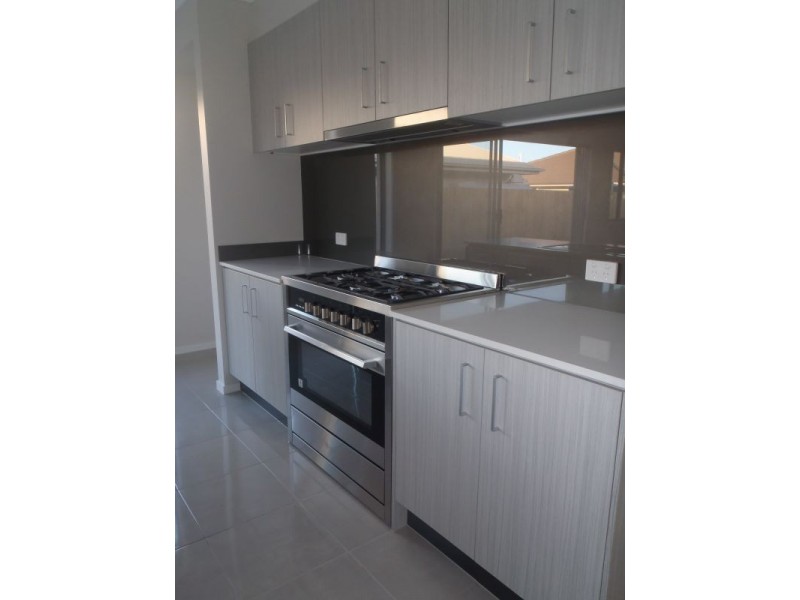 37 Sweetlip Circuit, Mountain Creek QLD 4557