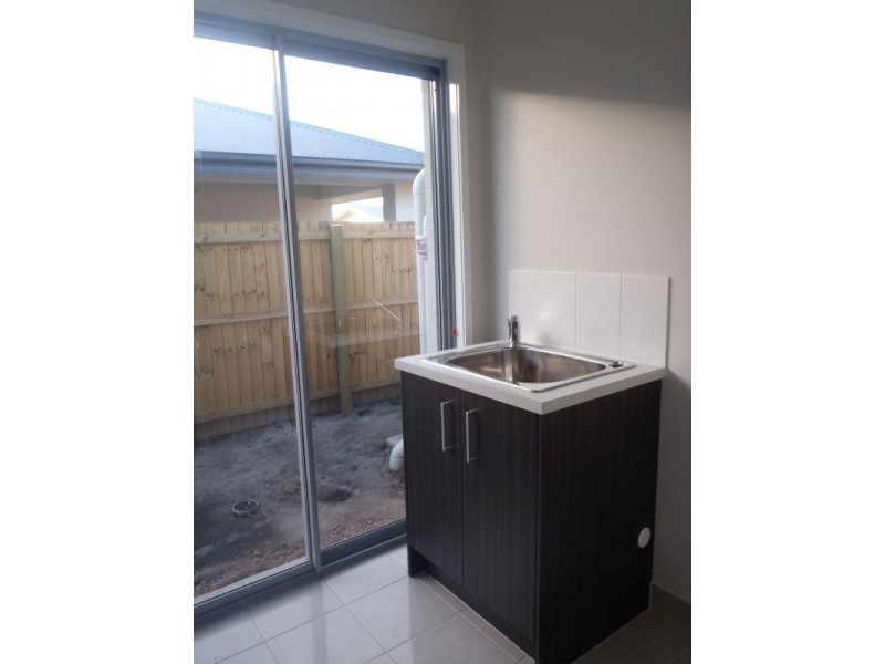 37 Sweetlip Circuit, Mountain Creek QLD 4557