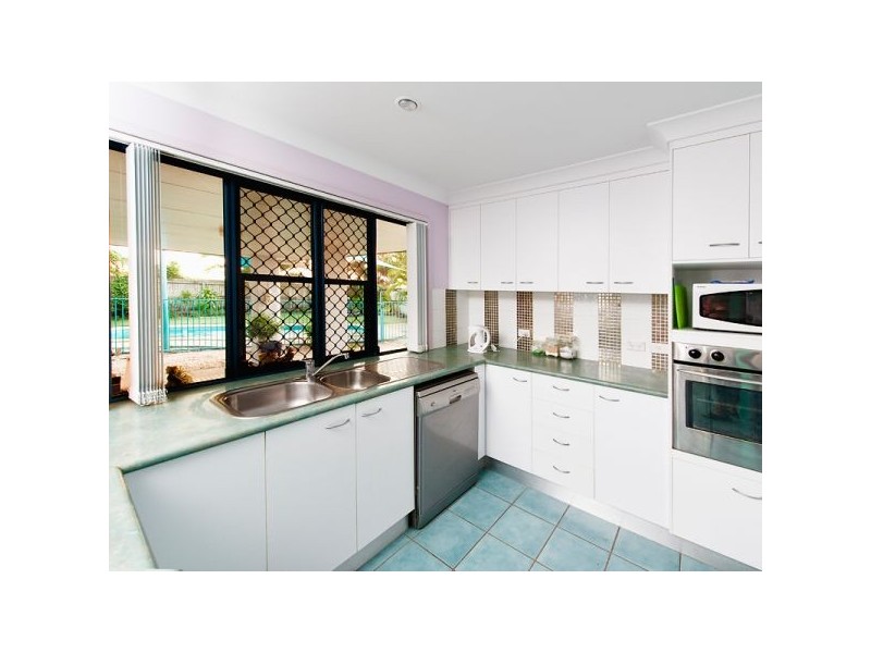 31 Marine Parade, Bucasia QLD 4750