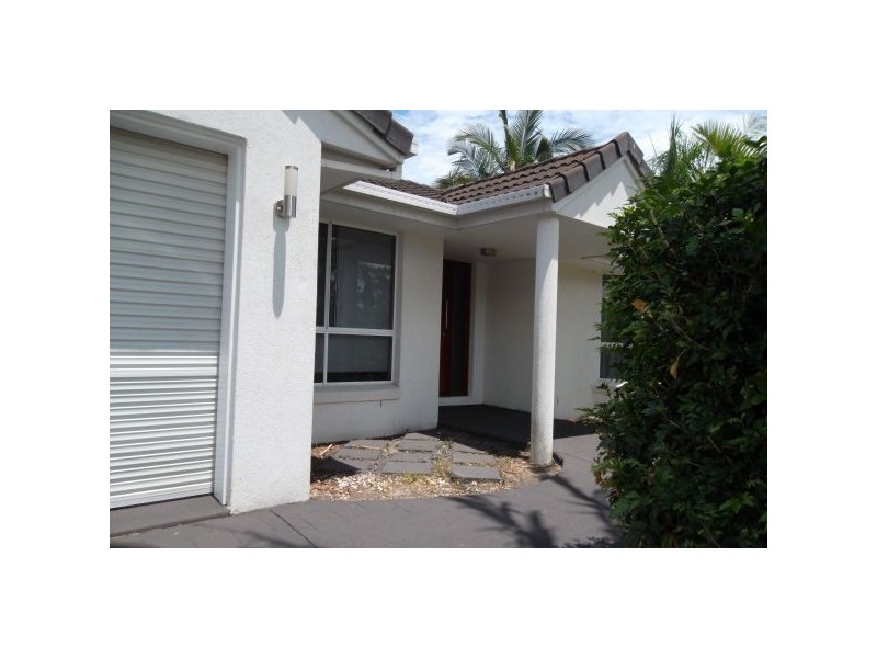 17 Royal Palm Drive, Buderim QLD 4556