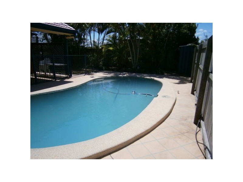 5 Constance Lane, Sippy Downs QLD 4556