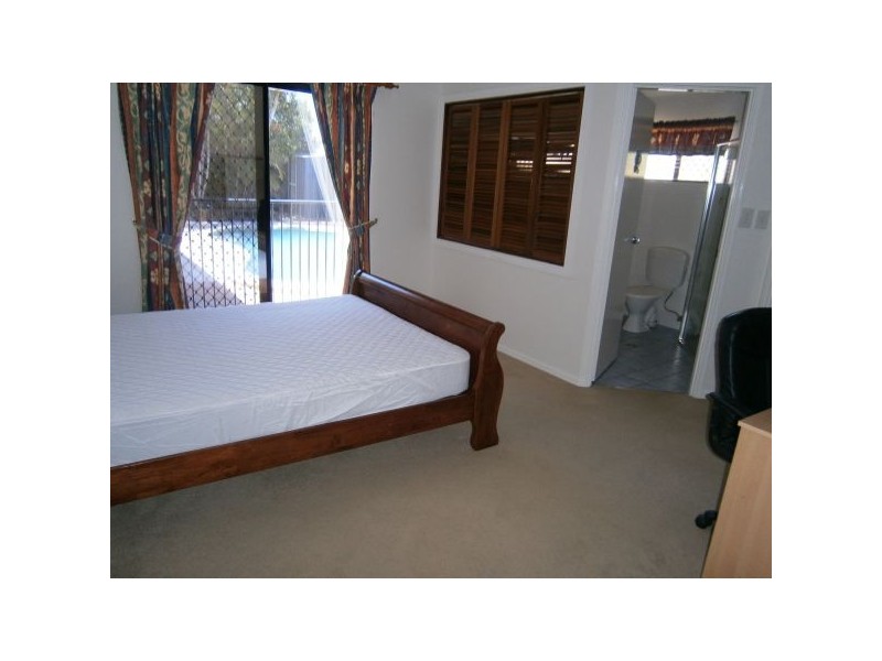 5 Constance Lane, Sippy Downs QLD 4556