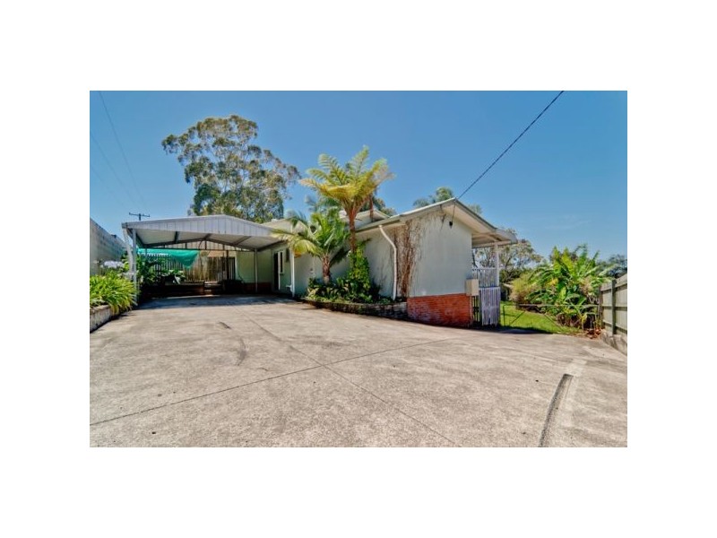 255 Caloundra Rd, Caloundra QLD 4551