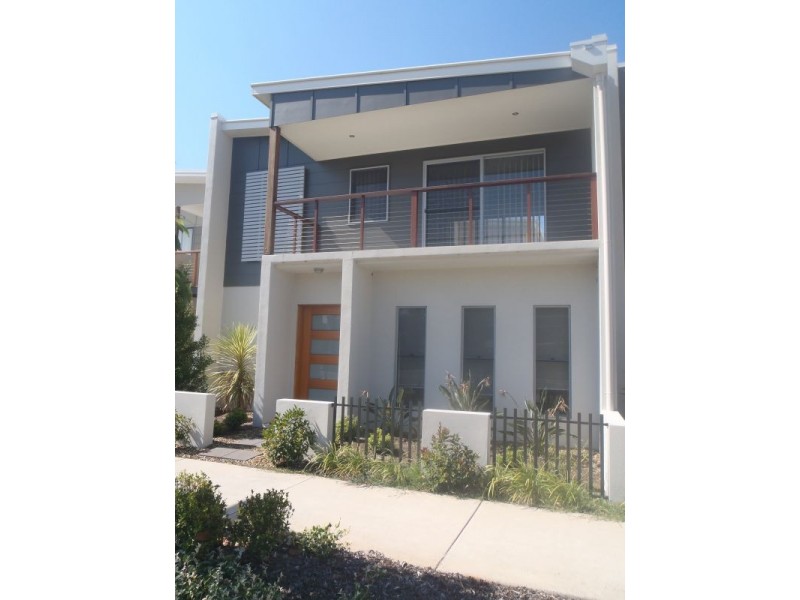 16 Macleay Lane, Maroochydore QLD 4558