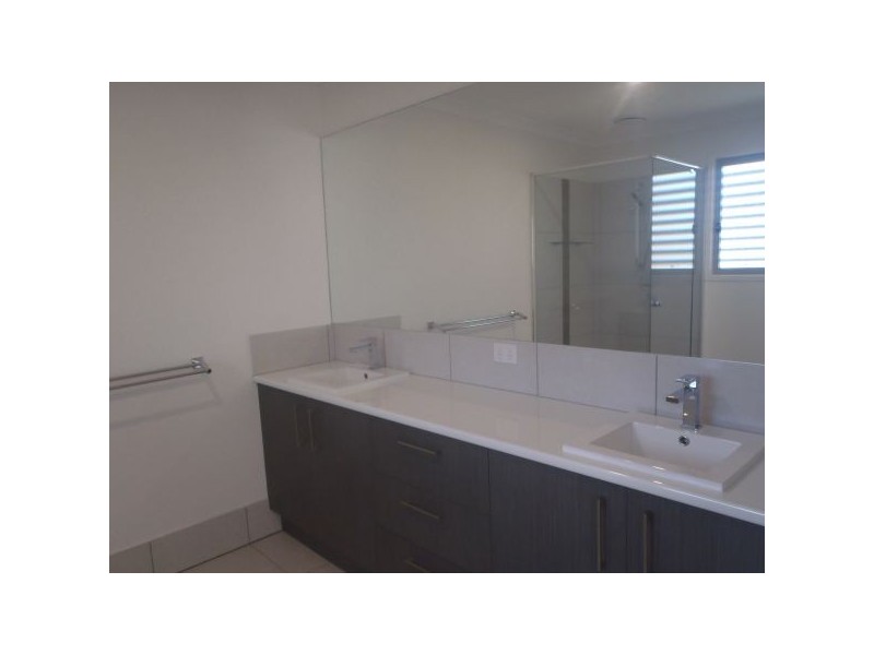 16 Macleay Lane, Maroochydore QLD 4558