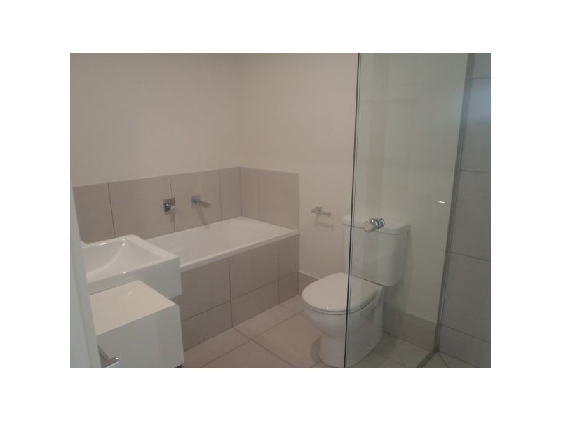 16 Macleay Lane, Maroochydore QLD 4558