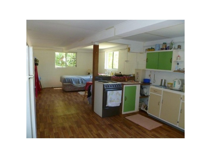 23 Bartlett, Nambour QLD 4560