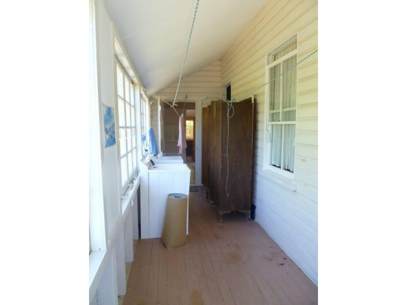 23 Bartlett, Nambour QLD 4560