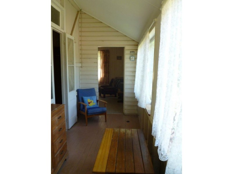 23 Bartlett, Nambour QLD 4560