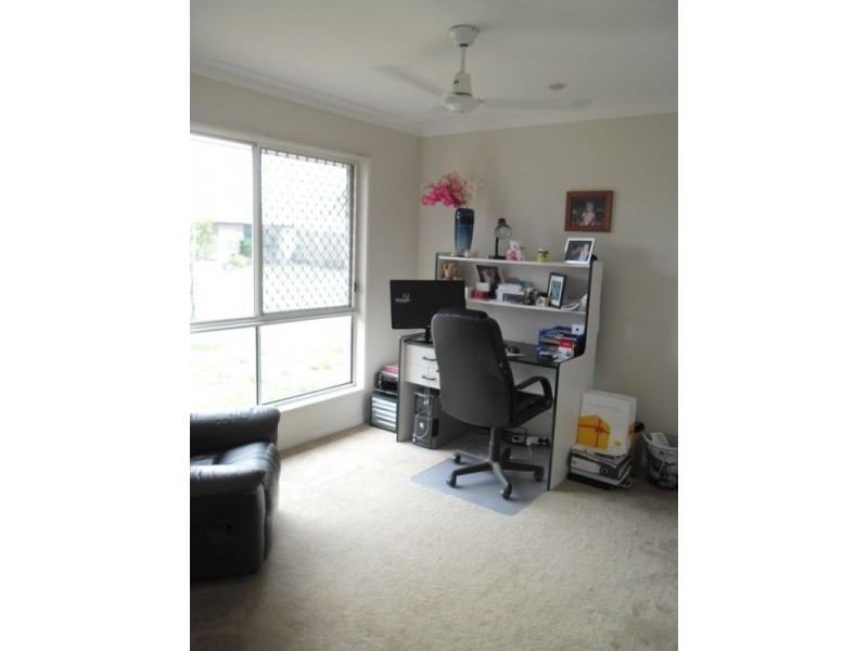 46 Liekefett Way, Little Mountain QLD 4551