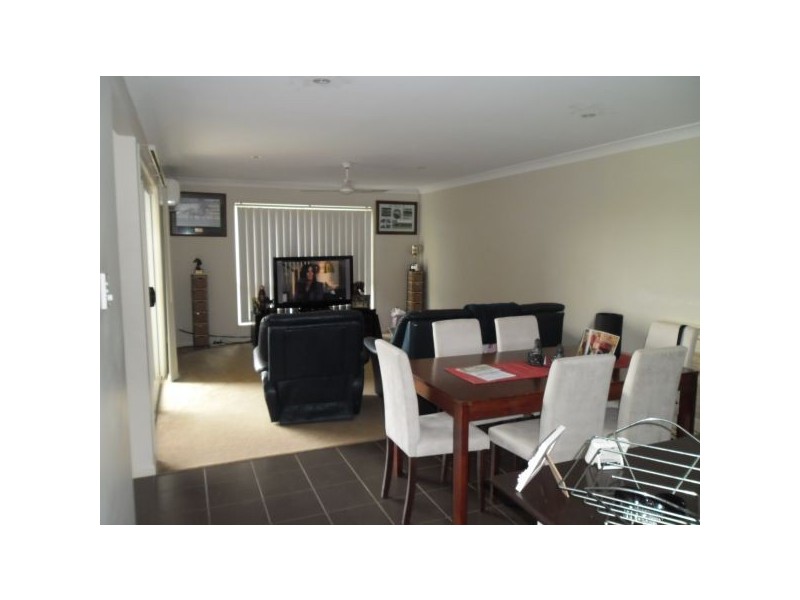 46 Liekefett Way, Little Mountain QLD 4551