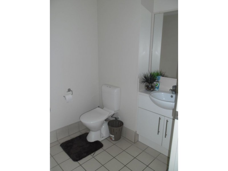 46 Liekefett Way, Little Mountain QLD 4551