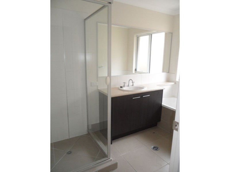 15 Leea St, Sippy Downs QLD 4556
