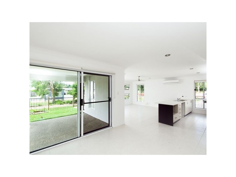 17 Peppertree Cresent, Andergrove QLD 4740